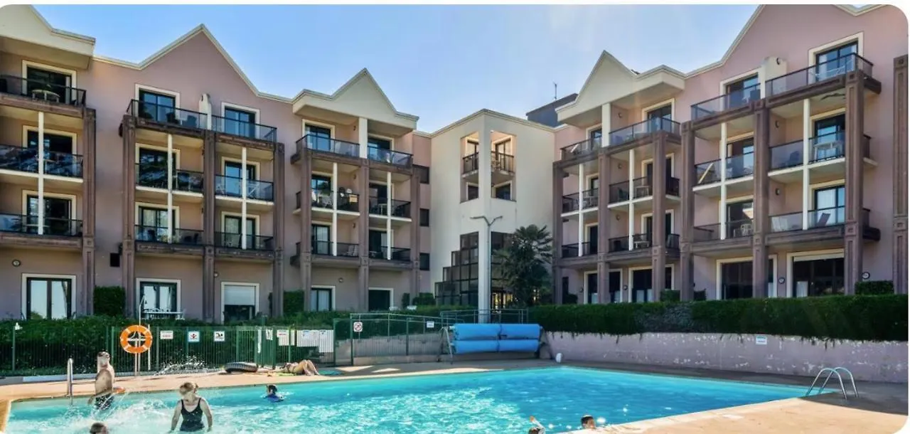 Appartement Vue Mer 50M De La Plage, Wifi Gratuit Perros-Guirec